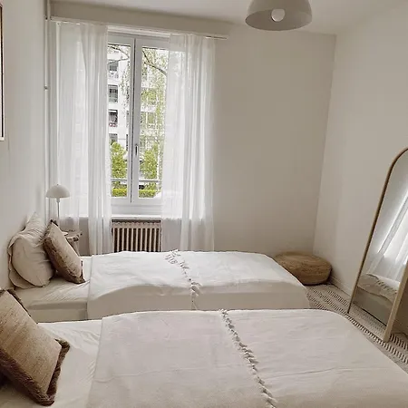 Charmantes Inmitten Zuerich-affoltern & Netflix! チューリッヒ